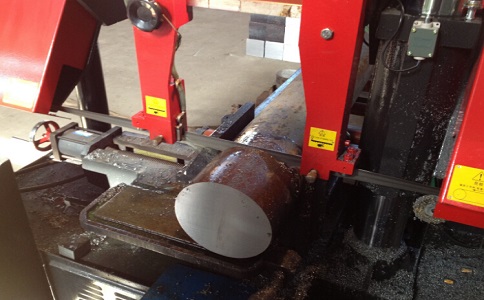 厚街镇卧式带锯床加工时出现明显振荡如何排查？